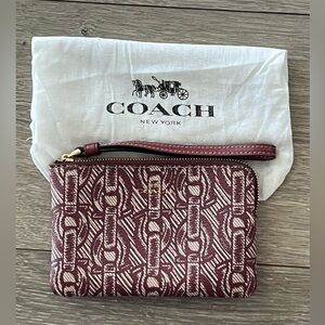 EUC Coach Chain Burgundy Wristlet with Dust Bag